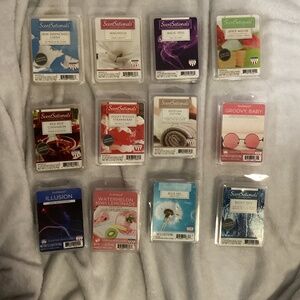 NEW LOT of 12 ScentSationals Scented Wax Cubes